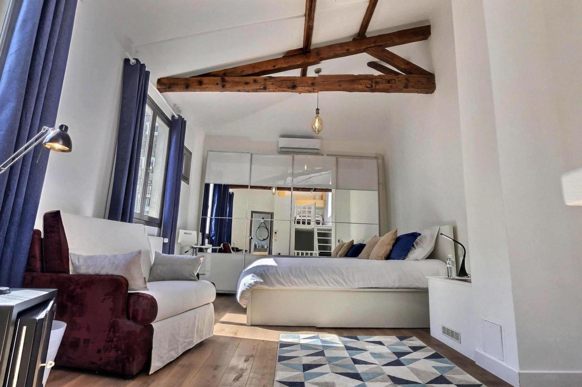 Duplex De Luxe *